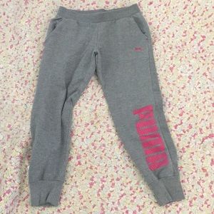 Girls comfy sweat pants / joggers